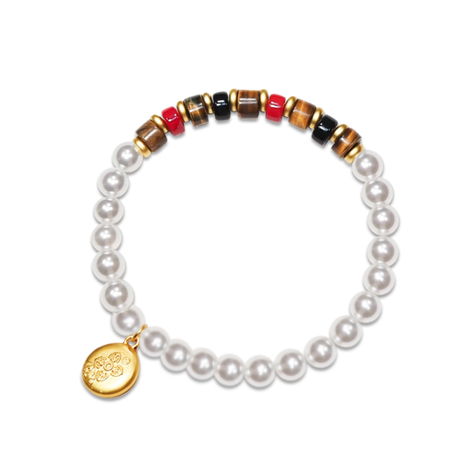 عين النمر الأحمر والأسود